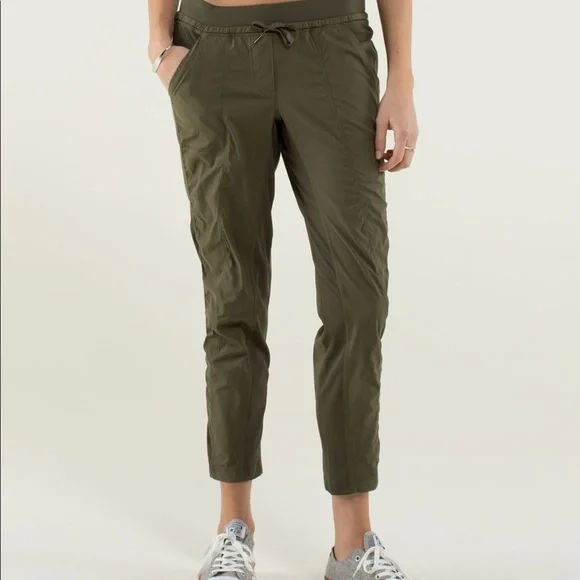 Lululemon Street To Studio Pant II *Unlined 28" Inseam Fatigue Green - Picture 1 of 13